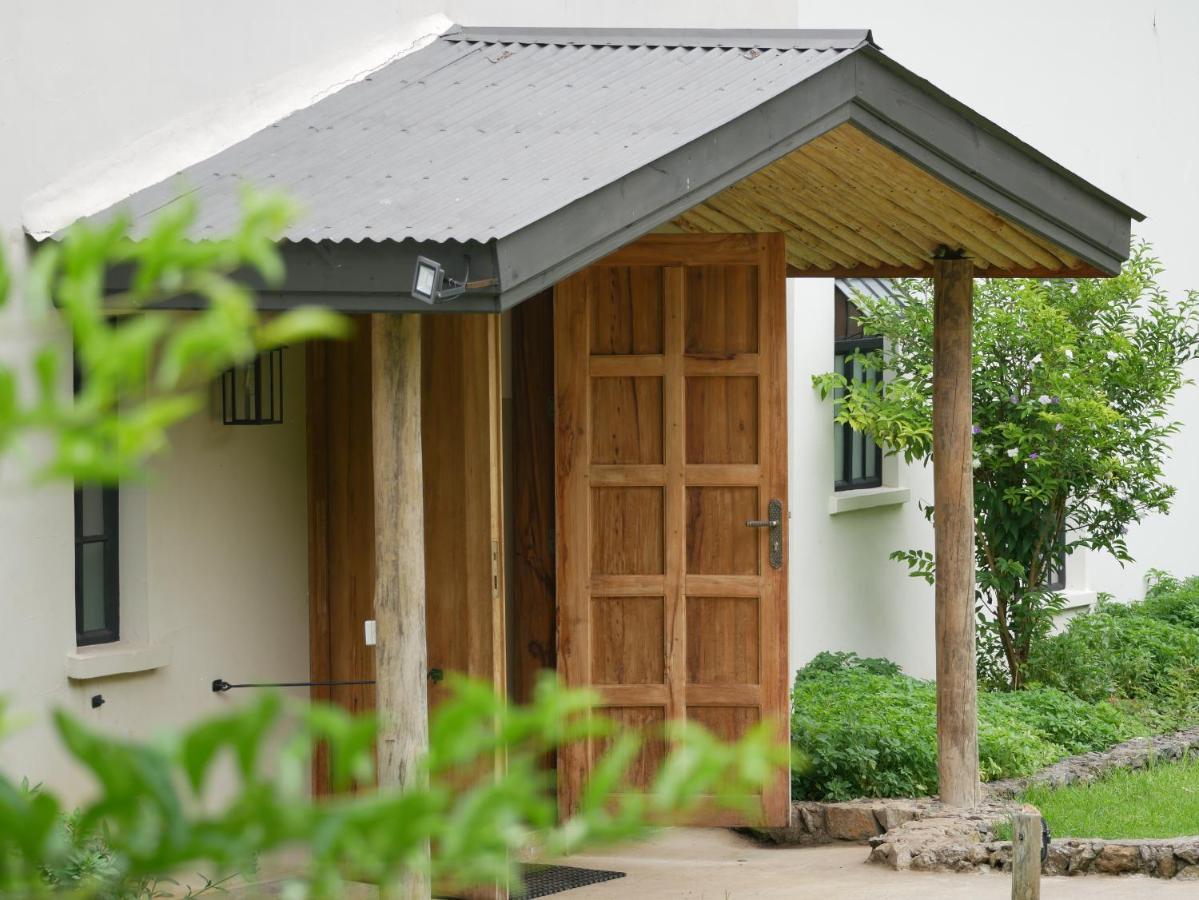 Arusha Villa Karamu Coffee Estate Usa River ภายนอก รูปภาพ